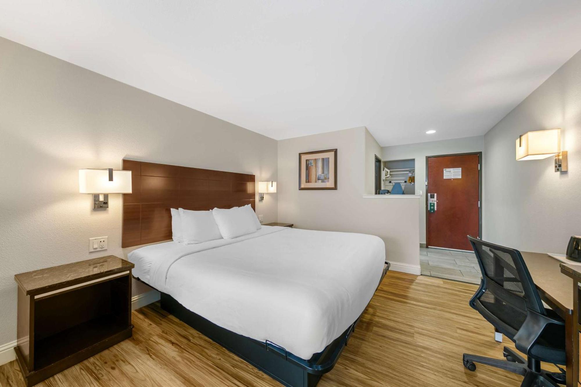 Quality Inn & Suites Sacramento Exterior foto