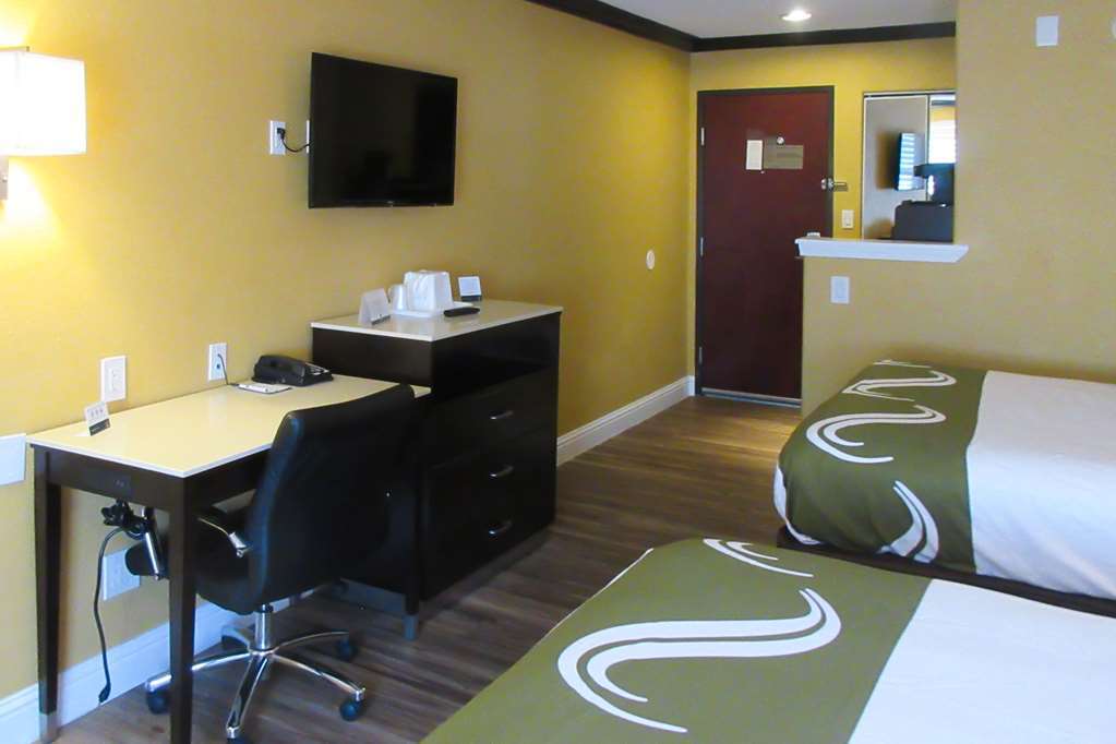 Quality Inn & Suites Sacramento Habitación foto