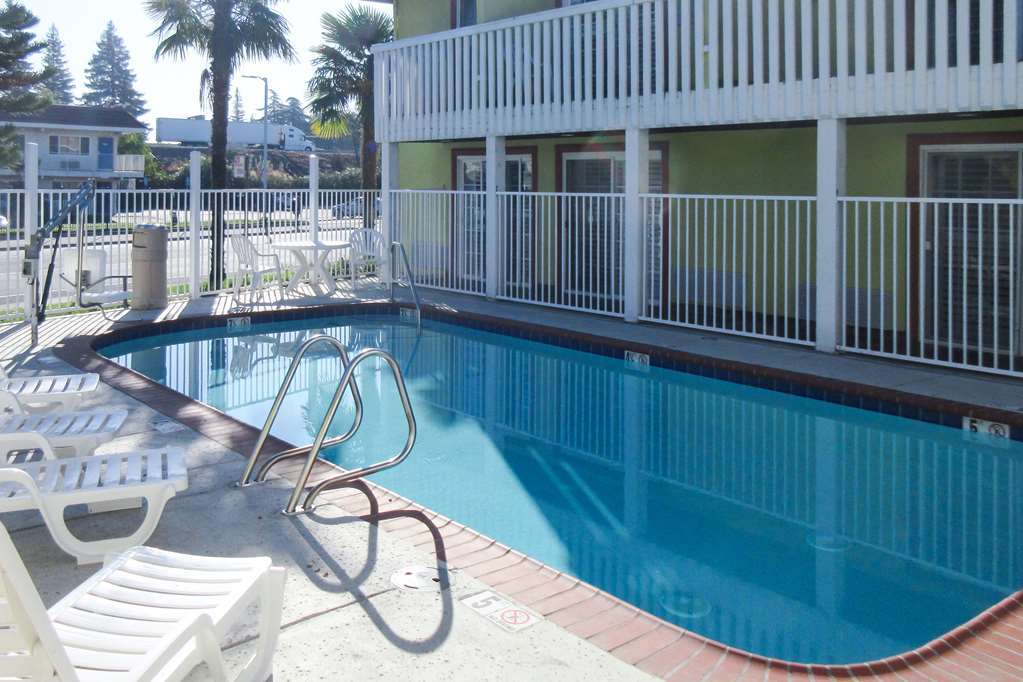 Quality Inn & Suites Sacramento Facilidades foto